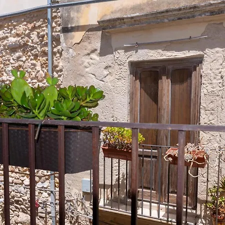 Made In Ortigia Apartments Syracuse Esterno foto