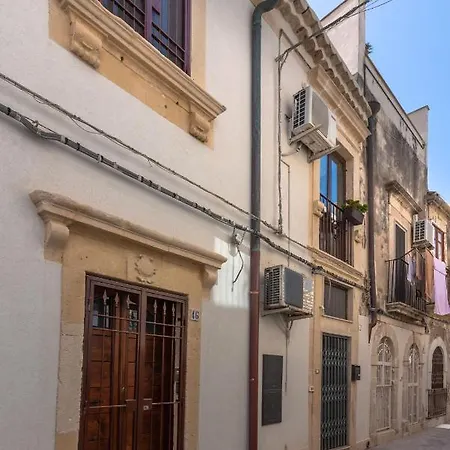 Made In Ortigia Apartments Syracuse Esterno foto
