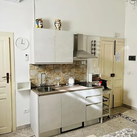 Made In Ortigia Apartments Syracuse Esterno foto