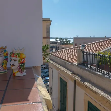 Made In Ortigia Apartments Syracuse Esterno foto